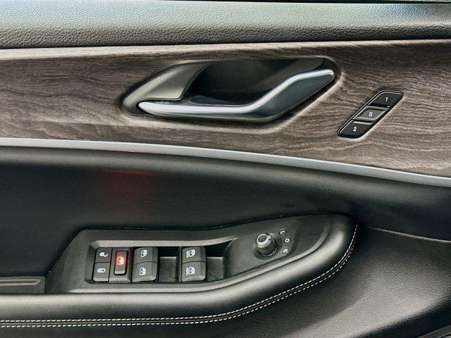 used 2024 Jeep Grand Cherokee L car, priced at $28,987