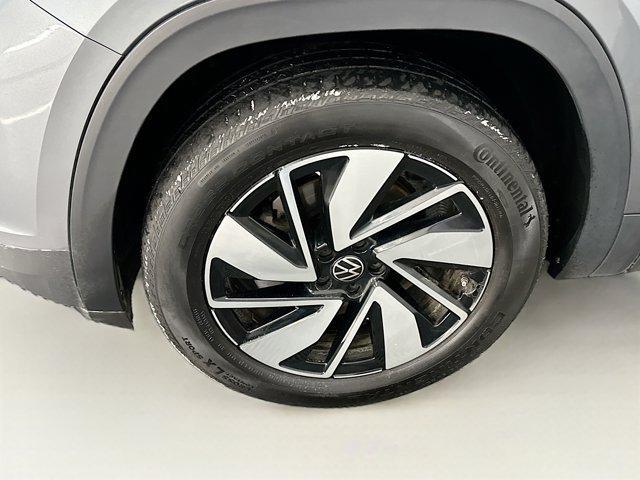 used 2024 Volkswagen Atlas car, priced at $30,047