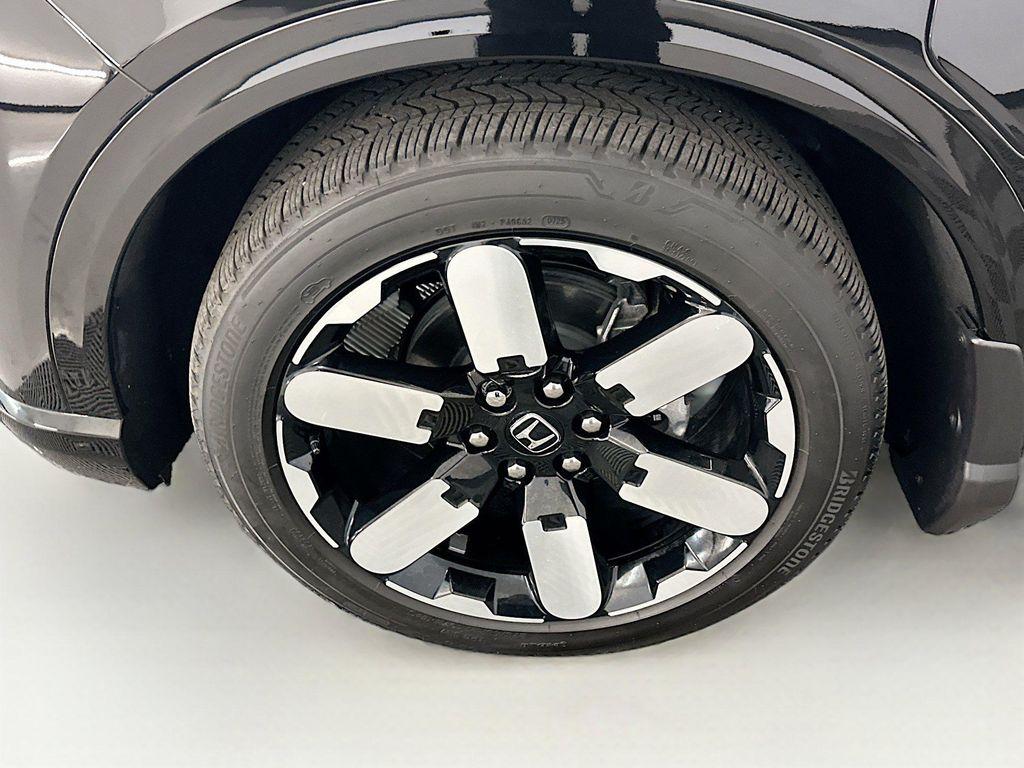 used 2025 Honda Prologue car, priced at $35,497