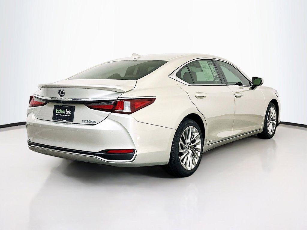 used 2020 Lexus ES 300h car, priced at $29,996