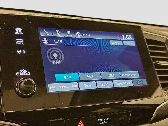 used 2022 Honda Pilot car, priced at $31,997