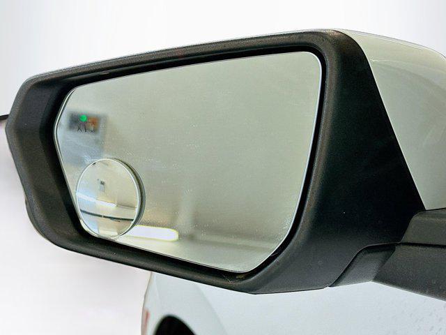 used 2022 Chevrolet Equinox car, priced at $17,487