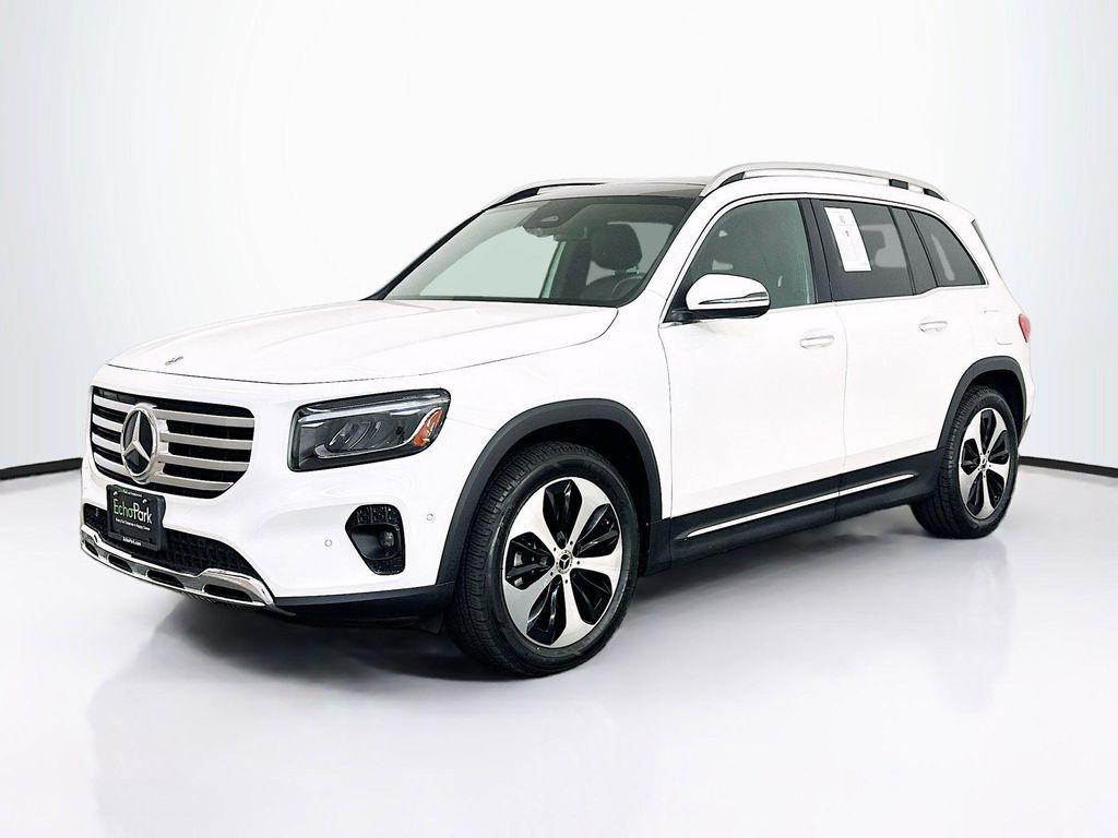 used 2025 Mercedes-Benz GLB 250 car, priced at $31,997