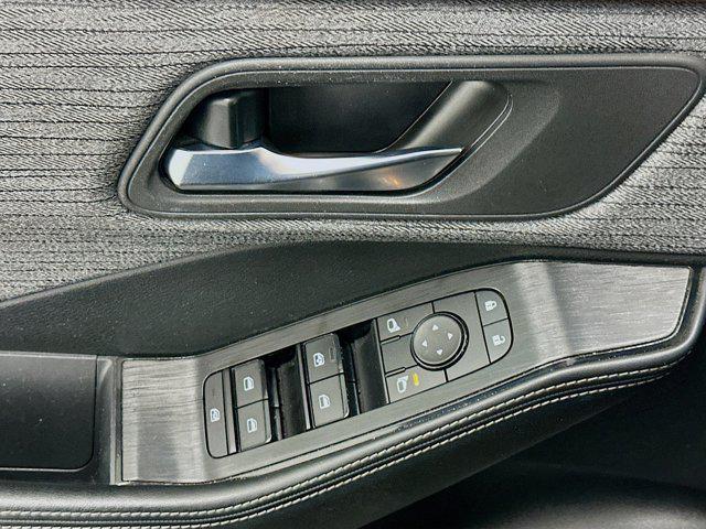 used 2023 Nissan Rogue car, priced at $21,996