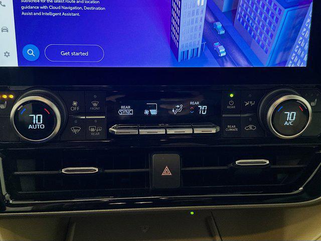 used 2023 Toyota Highlander car, priced at $31,496