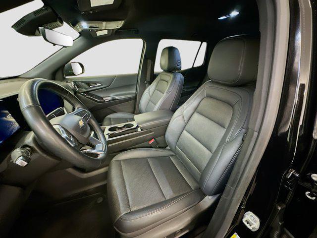 used 2025 Chevrolet Equinox car, priced at $24,397