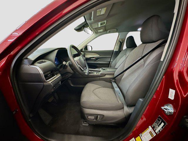 used 2025 Toyota Highlander Hybrid car, priced at $44,496
