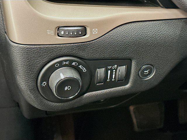 used 2018 Jeep Cherokee car, priced at $19,496