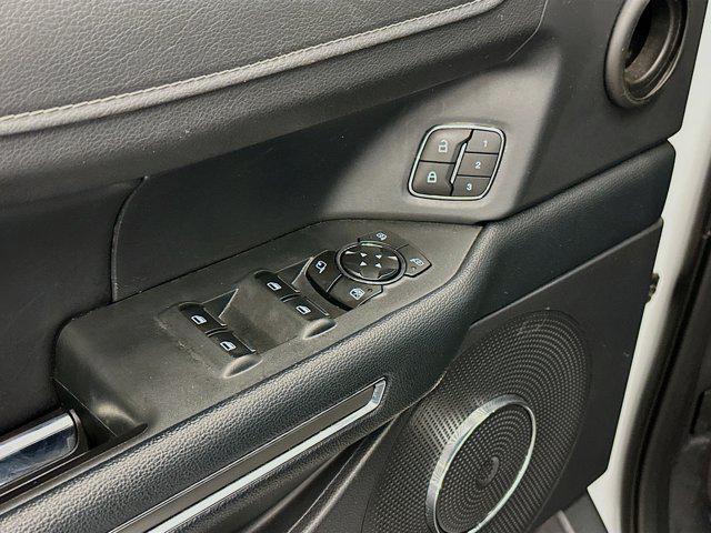 used 2024 Ford Expedition car, priced at $39,987