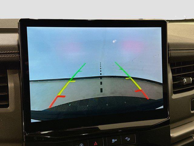 used 2024 Ford Expedition car, priced at $39,987