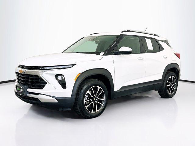 used 2025 Chevrolet TrailBlazer car, priced at $23,487