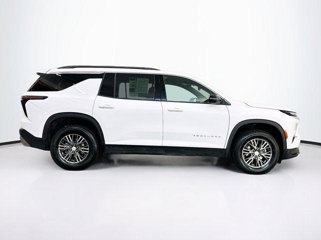 used 2025 Chevrolet Traverse car, priced at $35,496