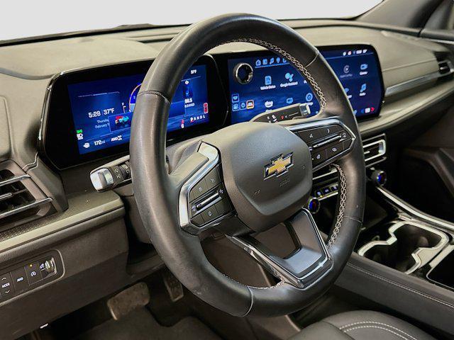 used 2025 Chevrolet Traverse car, priced at $35,496