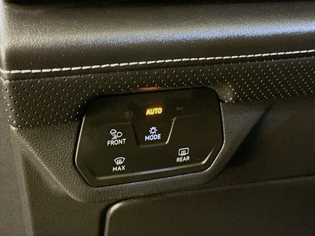 used 2025 Volkswagen Atlas car, priced at $29,987