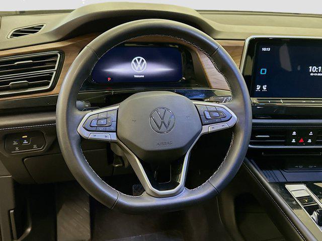 used 2025 Volkswagen Atlas car, priced at $30,397