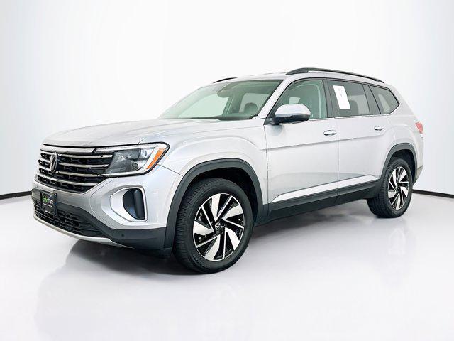 used 2025 Volkswagen Atlas car, priced at $30,397