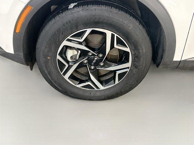 used 2025 Kia Sportage car, priced at $19,987