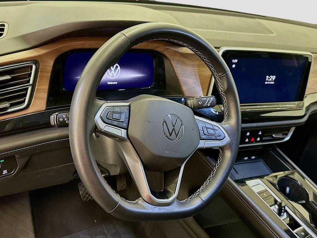 used 2025 Volkswagen Atlas car, priced at $28,997