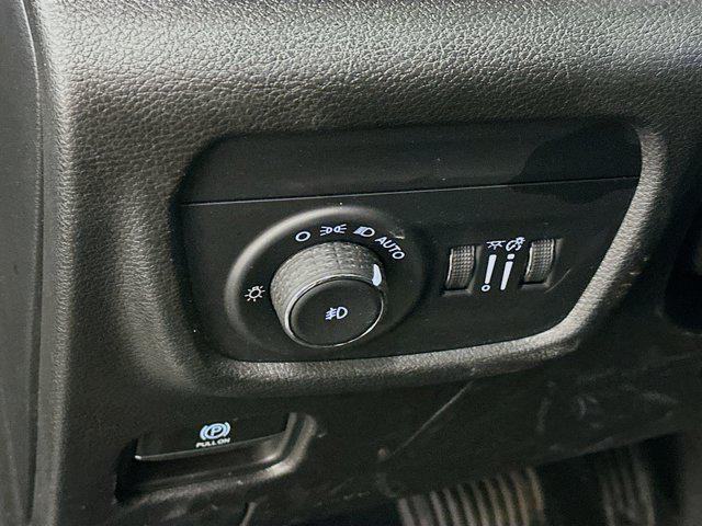 used 2023 Jeep Grand Cherokee car, priced at $26,997