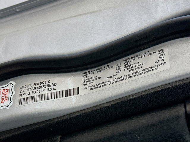 used 2024 Jeep Grand Cherokee L car, priced at $27,996