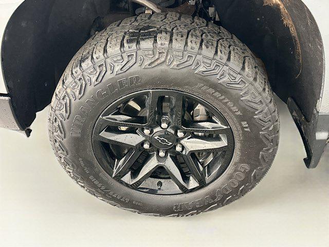 used 2024 Chevrolet Silverado 1500 car, priced at $38,996