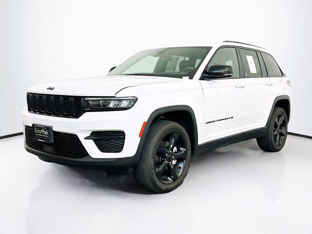 used 2023 Jeep Grand Cherokee car, priced at $27,497