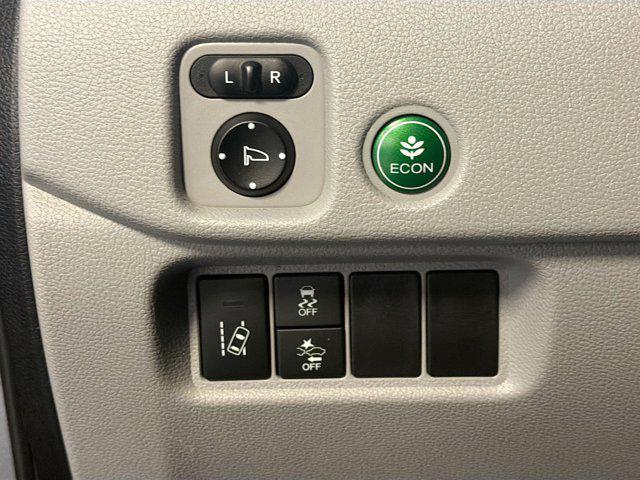 used 2017 Honda Pilot car, priced at $13,496