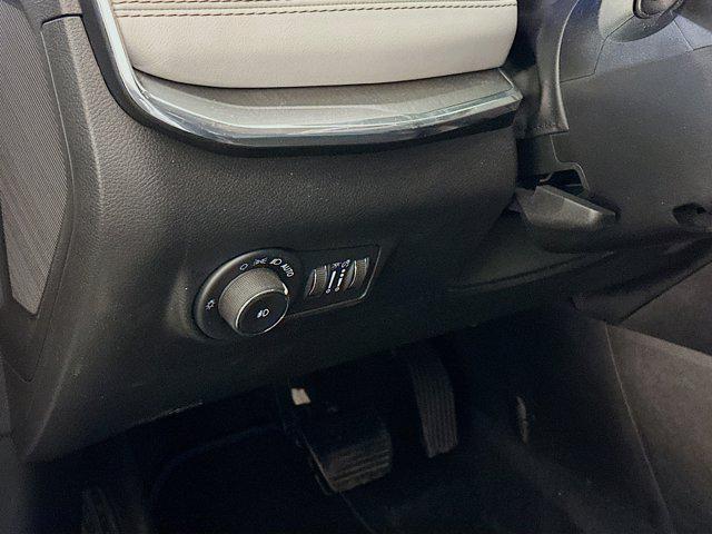 used 2022 Jeep Compass car, priced at $20,487