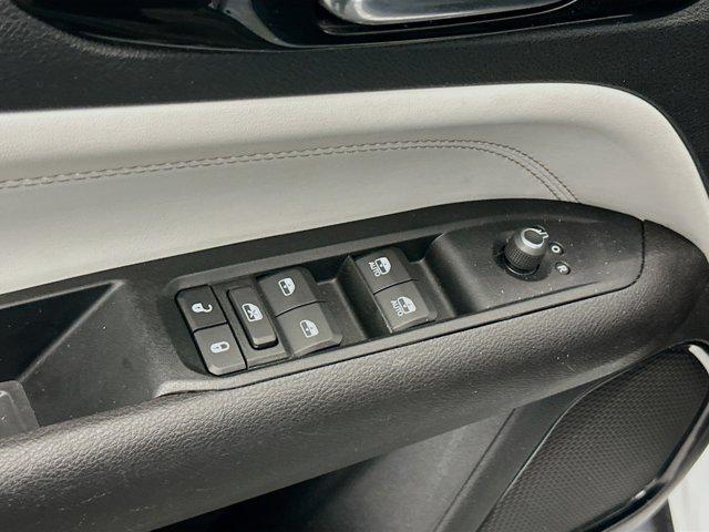 used 2022 Jeep Compass car, priced at $20,487