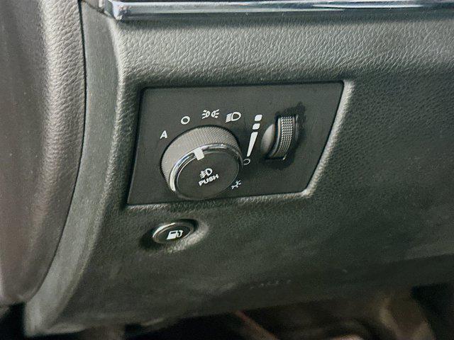 used 2015 Jeep Grand Cherokee car, priced at $9,496