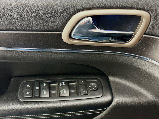 used 2015 Jeep Grand Cherokee car, priced at $9,496