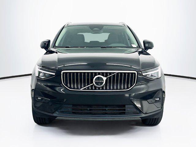 used 2025 Volvo XC40 car, priced at $28,997