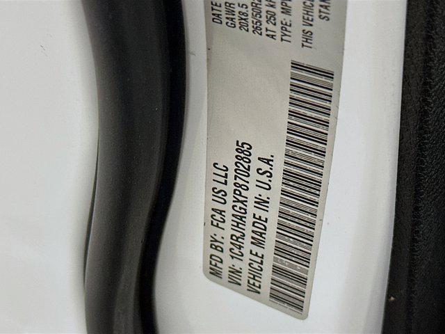 used 2023 Jeep Grand Cherokee car, priced at $28,497