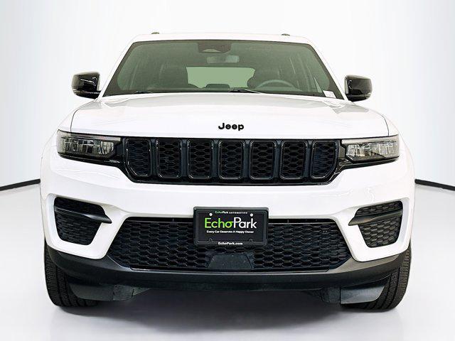 used 2023 Jeep Grand Cherokee car, priced at $28,497