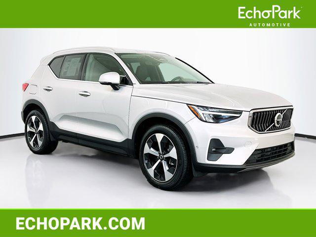 used 2025 Volvo XC40 car, priced at $27,487