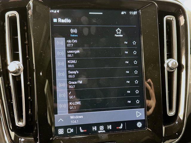 used 2025 Volvo XC40 car, priced at $27,487