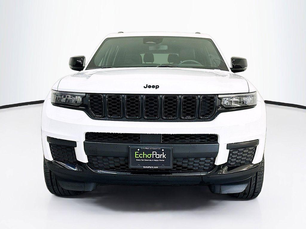 used 2022 Jeep Grand Cherokee L car, priced at $29,197