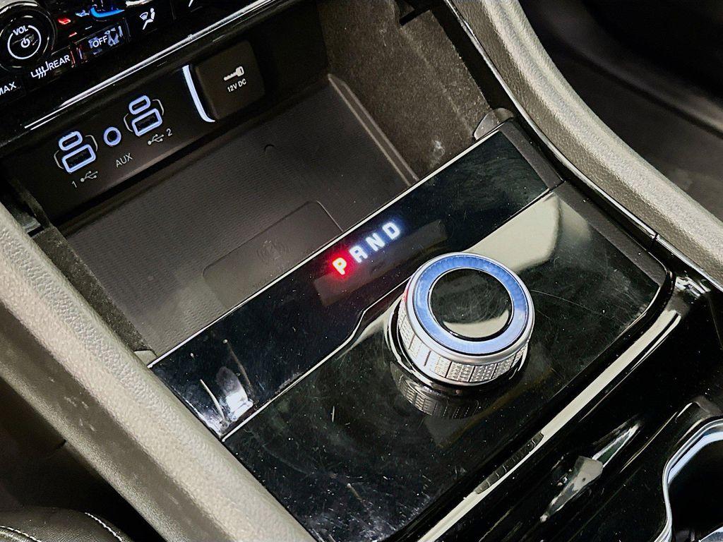 used 2022 Jeep Grand Cherokee L car, priced at $29,197
