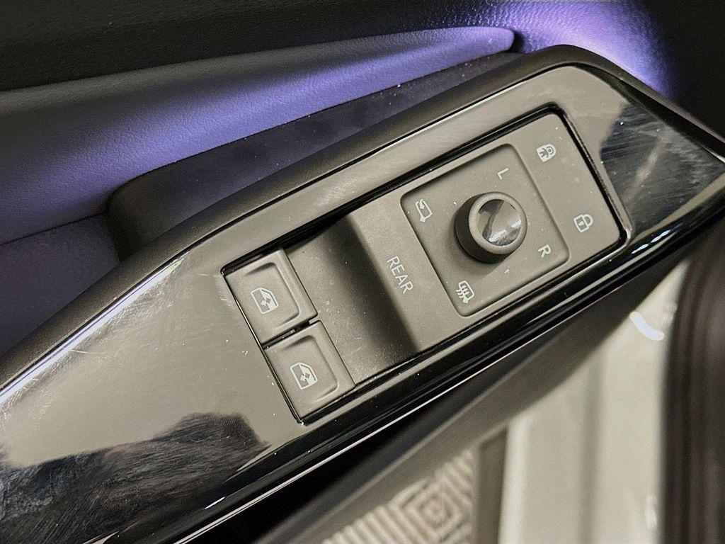 used 2022 Volkswagen ID.4 car, priced at $22,496