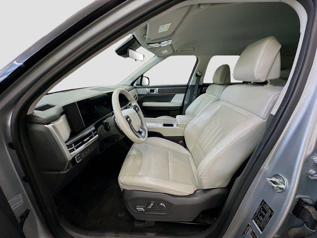 used 2025 Hyundai Santa Fe car, priced at $27,987