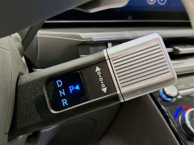 used 2025 Hyundai Santa Fe car, priced at $27,987