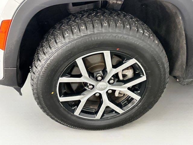 used 2024 Jeep Grand Cherokee L car, priced at $26,487