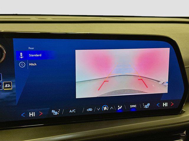 used 2025 Chevrolet Traverse car, priced at $35,496