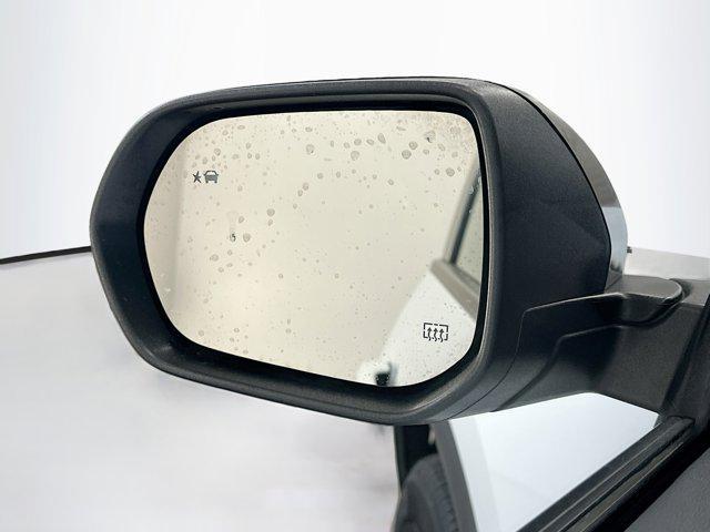 used 2025 Chevrolet Traverse car, priced at $35,496