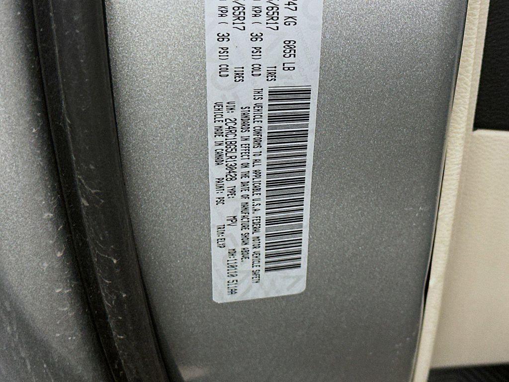 used 2020 Chrysler Pacifica car, priced at $14,497