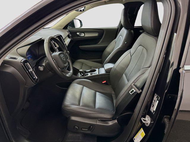 used 2025 Volvo XC40 car, priced at $27,197