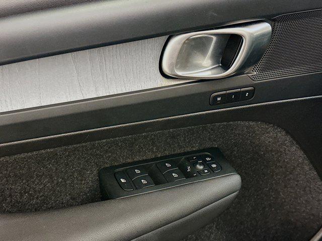 used 2025 Volvo XC40 car, priced at $27,197
