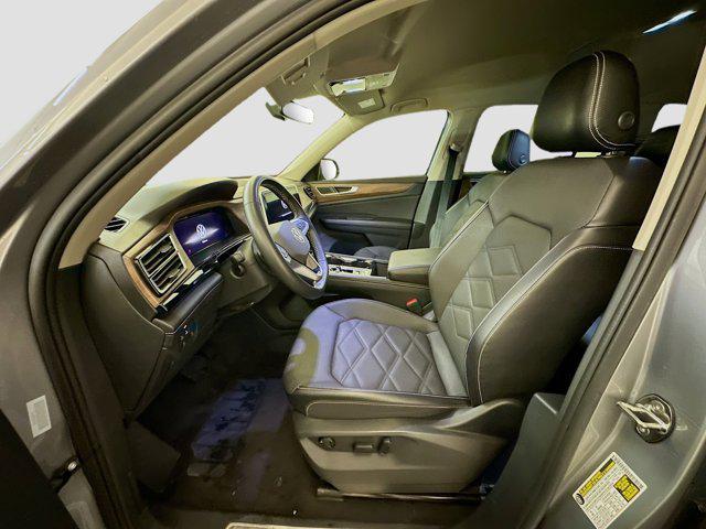 used 2024 Volkswagen Atlas car, priced at $26,987