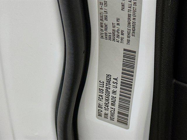 used 2023 Jeep Grand Cherokee L car, priced at $28,997