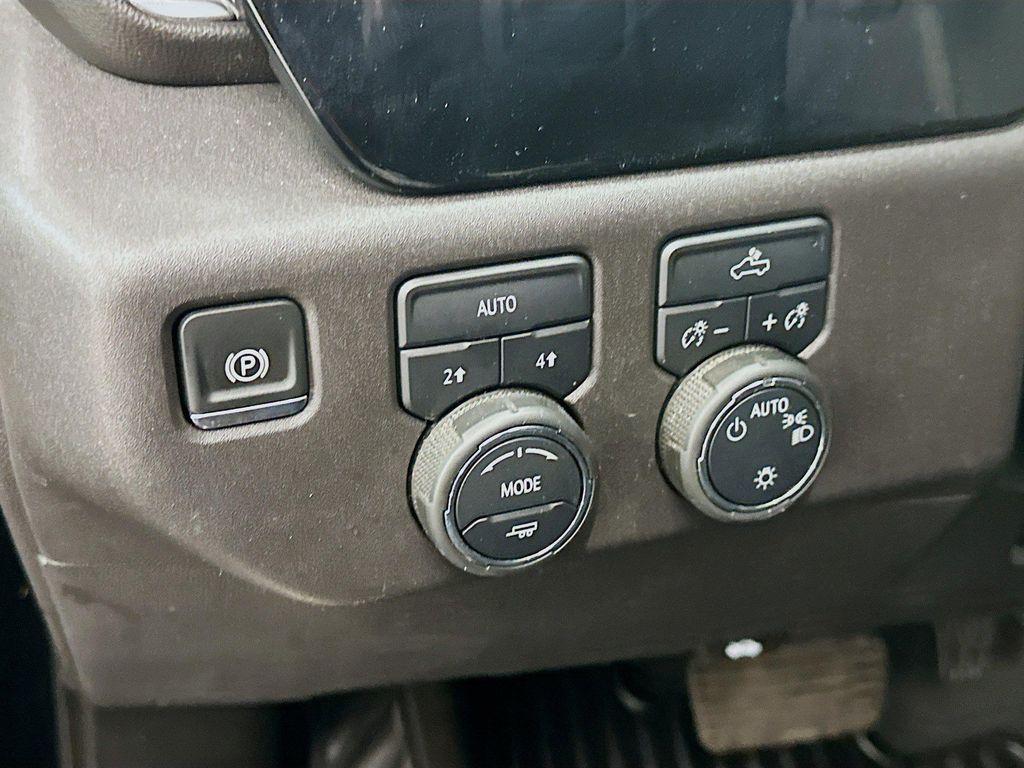used 2024 Chevrolet Silverado 1500 car, priced at $36,997